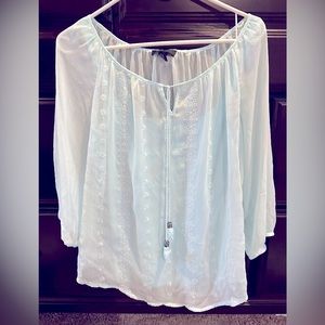 Light green 3/4 sleeve sheer top with tank lining Size small